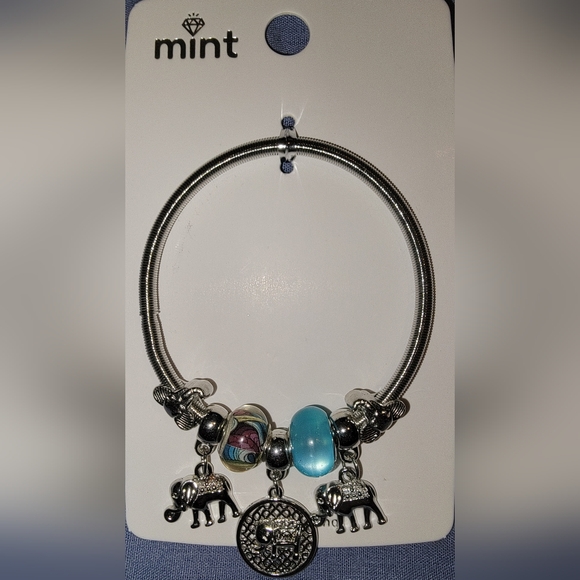 Elephant Bracelet - Picture 2 of 2